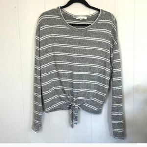 NWOT Caution To The Wind Anthropologie Gray And White Striped Lightweight Sweate